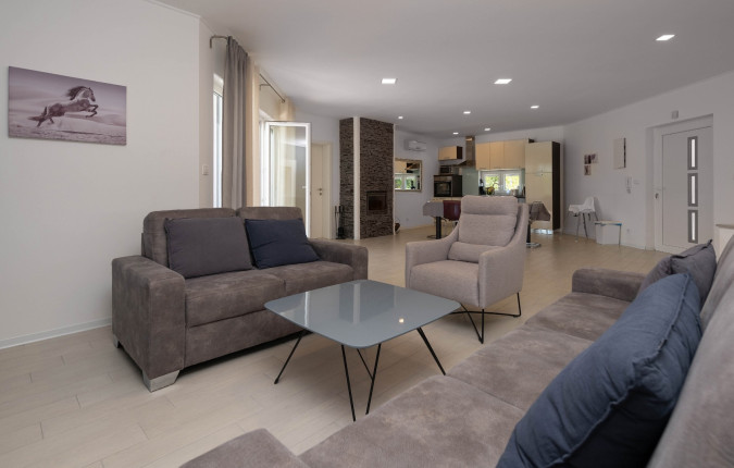 Interni moderni, House Lavanda  Nede&scaron;ćina